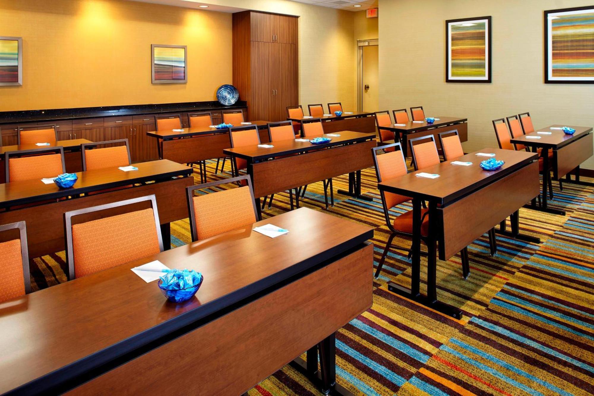 Fairfield By Marriott Inn & Suites Wheeling At The Highlands Triadelphia Экстерьер фото